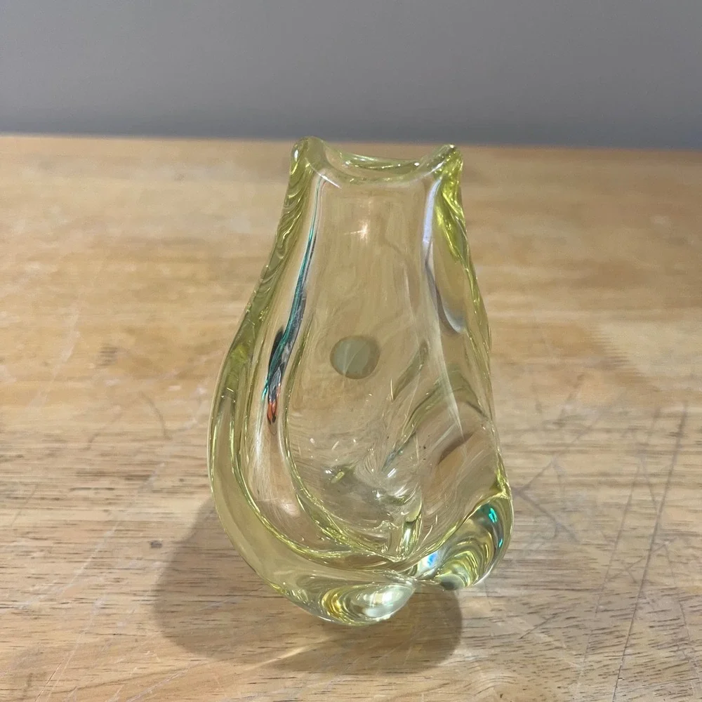 Vtg MCM Zelezny Brod Sklo‎ ZBS Miloslav Klinger Yellow Art Glass Bud Vase 4.5